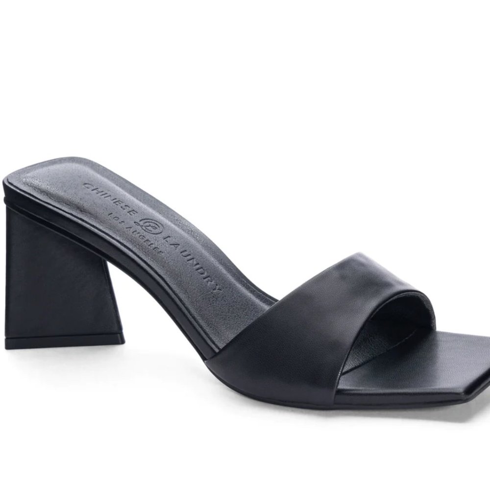 Chinese Laundry Yanda Pump